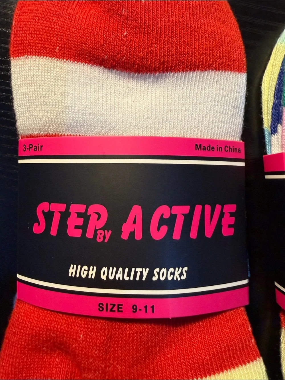 Women’s Six Pairs Multicolor Striped Ankle Socks - Size 9-11 ❤️🌸